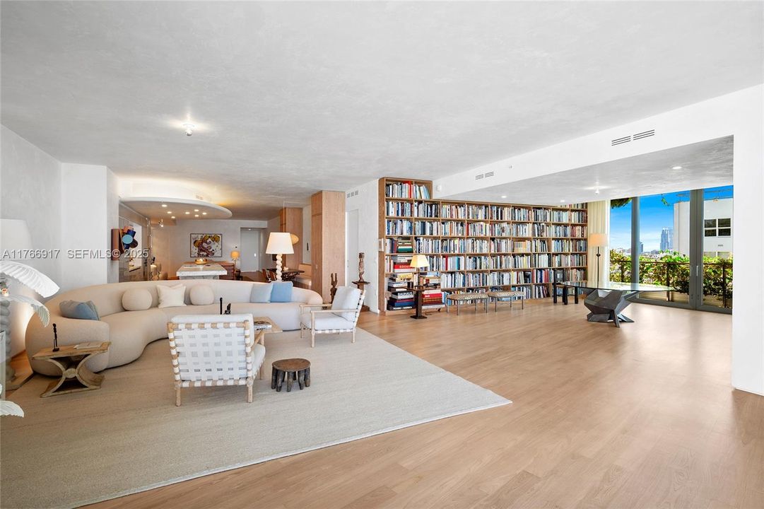 For Sale: $11,900,000 (5 beds, 5 baths, 3936 Square Feet)