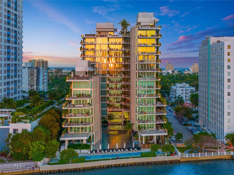 For Sale: $11,900,000 (5 beds, 5 baths, 3936 Square Feet)