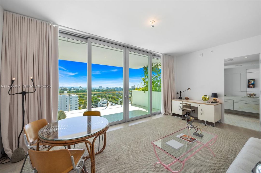 For Sale: $11,900,000 (5 beds, 5 baths, 3936 Square Feet)