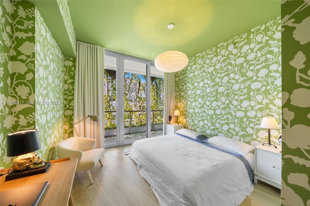 For Sale: $11,900,000 (5 beds, 5 baths, 3936 Square Feet)