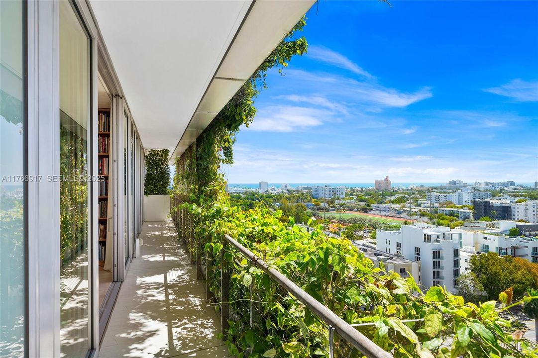 For Sale: $11,900,000 (5 beds, 5 baths, 3936 Square Feet)