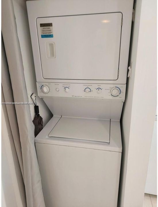 Недавно арендовано: $3,495 (2 спален, 2 ванн, 976 Квадратных фут)