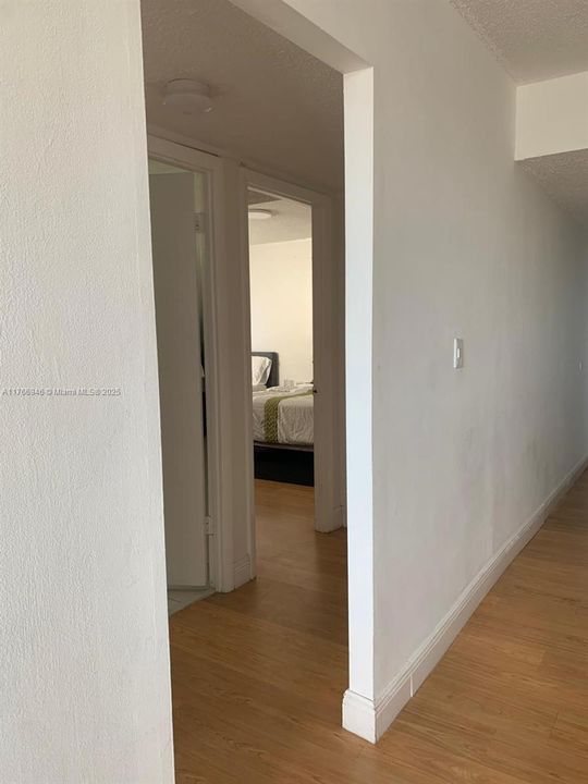 Recently Rented: $2,200 (2 beds, 2 baths, 882 Square Feet)