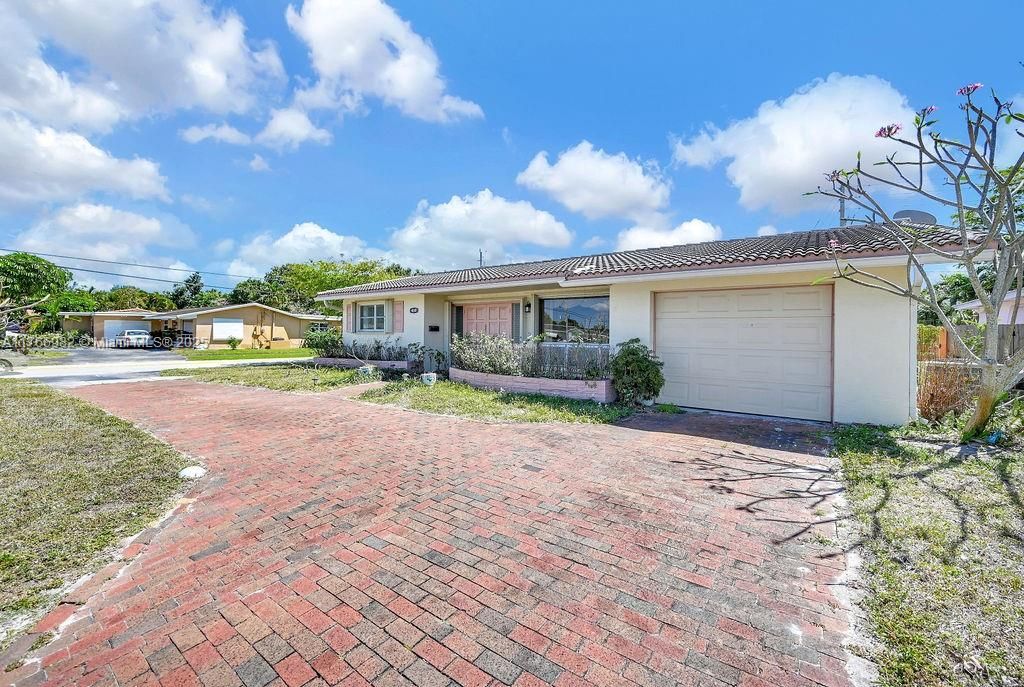 最近售出: $589,000 (3 贝兹, 2 浴室, 1444 平方英尺)