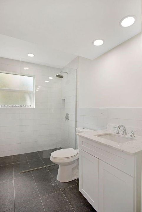 Vendido Recientemente: $915,000 (3 camas, 2 baños, 1537 Pies cuadrados)