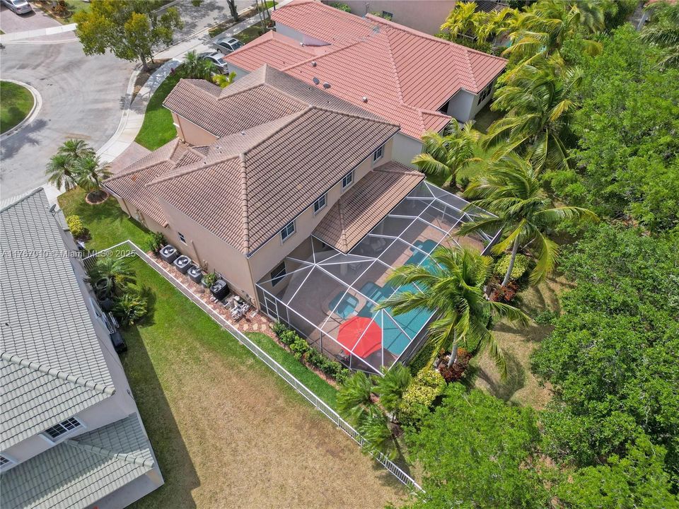 Недавно продано: $950,000 (5 спален, 4 ванн, 2798 Квадратных фут)