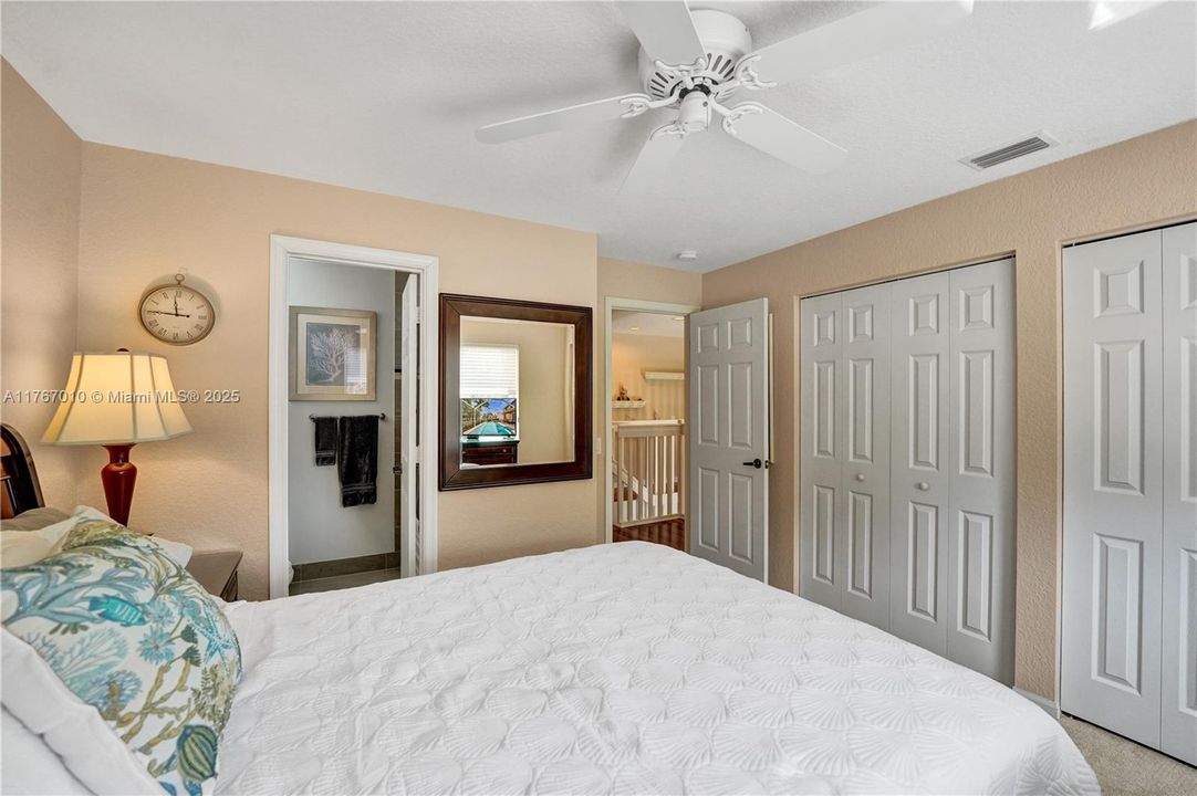 Недавно продано: $950,000 (5 спален, 4 ванн, 2798 Квадратных фут)