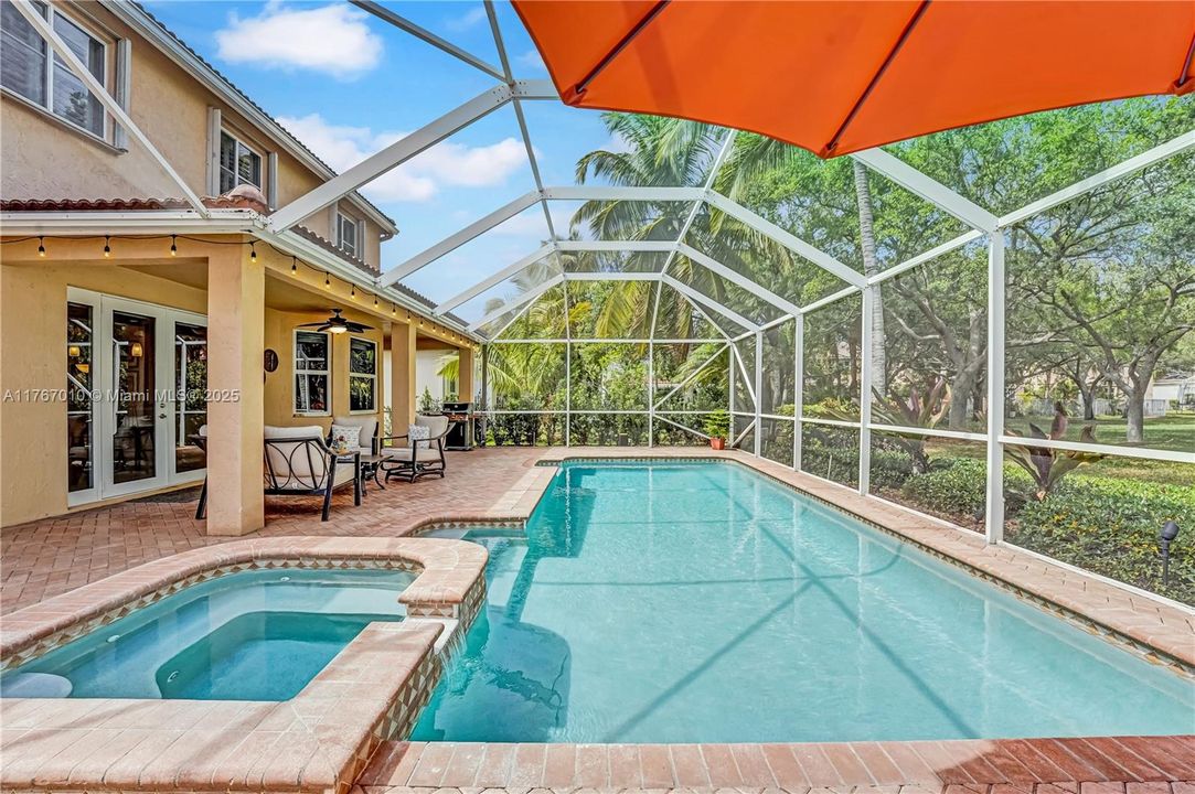 Недавно продано: $950,000 (5 спален, 4 ванн, 2798 Квадратных фут)