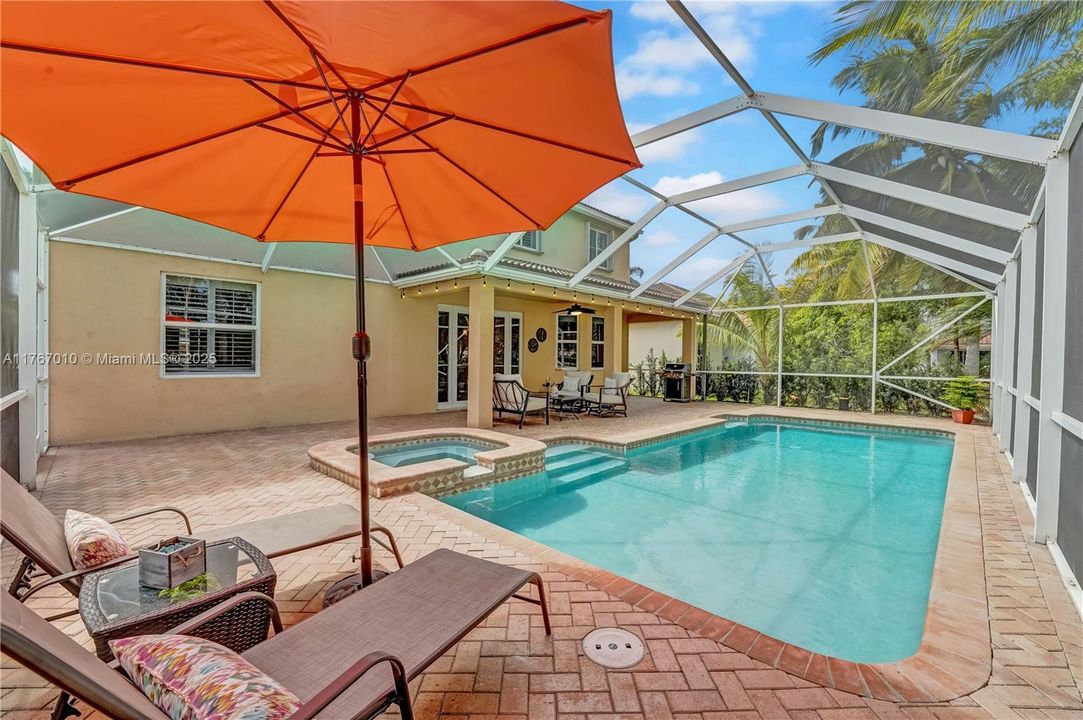 Недавно продано: $950,000 (5 спален, 4 ванн, 2798 Квадратных фут)