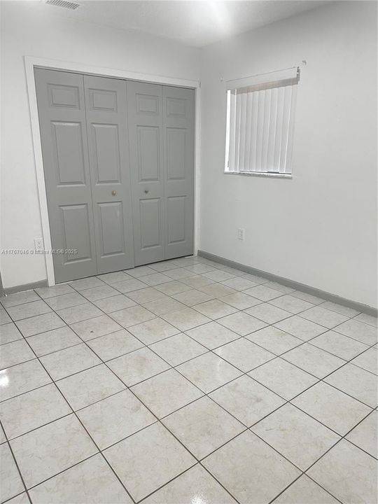 最近租的: $2,500 (3 贝兹, 2 浴室, 1196 平方英尺)