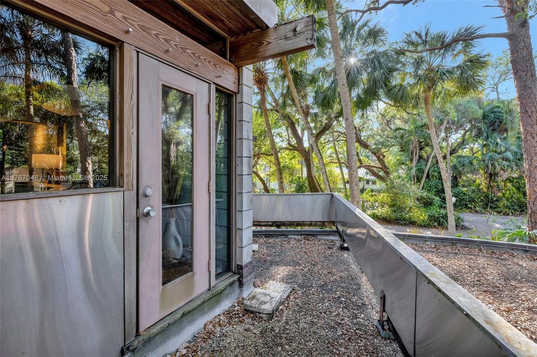 待售: $1,300,000 (4 贝兹, 2 浴室, 2193 平方英尺)