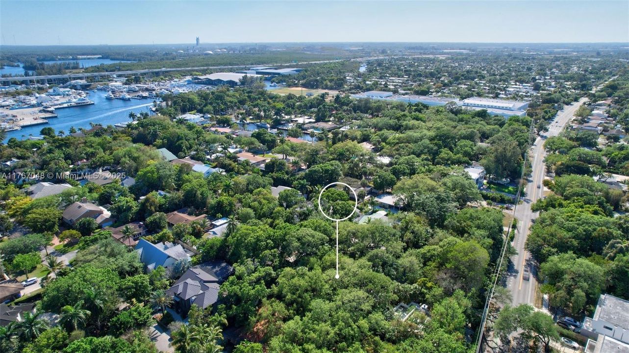 待售: $1,300,000 (4 贝兹, 2 浴室, 2193 平方英尺)