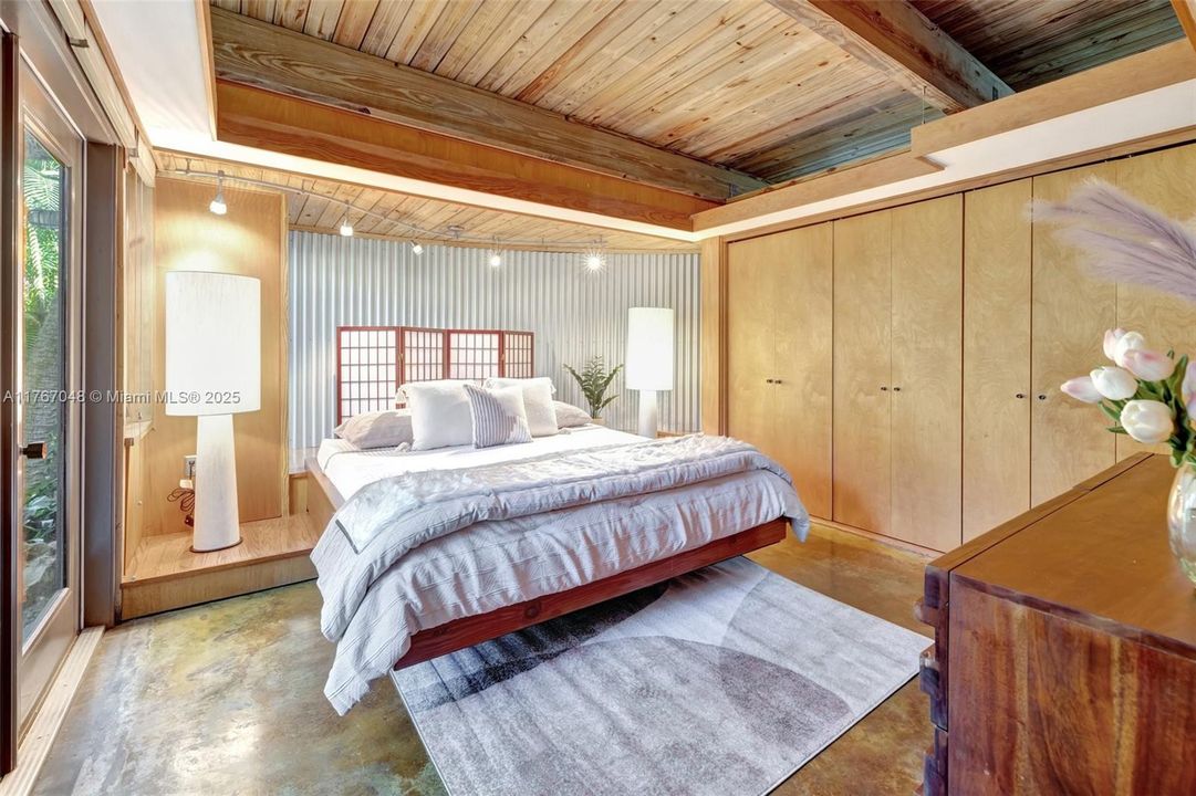 待售: $1,300,000 (4 贝兹, 2 浴室, 2193 平方英尺)