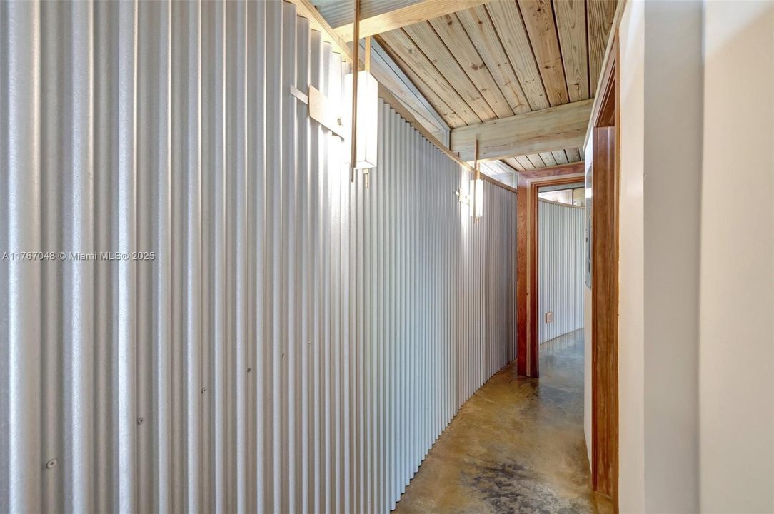 待售: $1,300,000 (4 贝兹, 2 浴室, 2193 平方英尺)