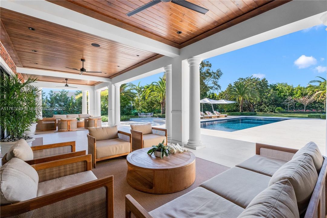 Recently Sold: $11,490,000 (7 beds, 8 baths, 7102 Square Feet)