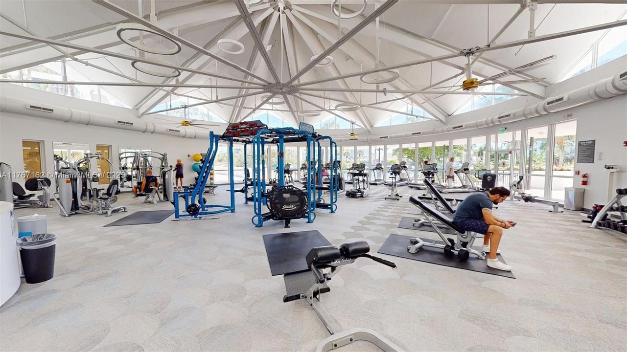 最近租的: $2,500 (2 贝兹, 2 浴室, 1400 平方英尺)