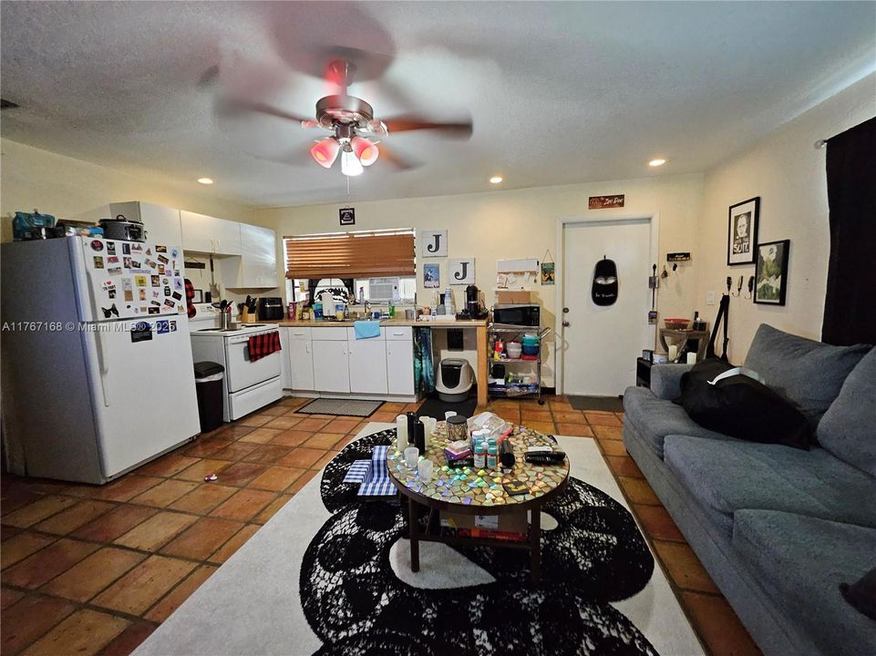 Recently Sold: $825,000 (0 beds, 0 baths, 3349 Square Feet)