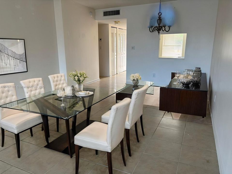 Recently Sold: $115,000 (2 beds, 2 baths, 880 Square Feet)