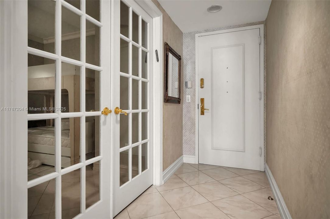 Vendido Recientemente: $1,650,000 (2 camas, 2 baños, 1550 Pies cuadrados)