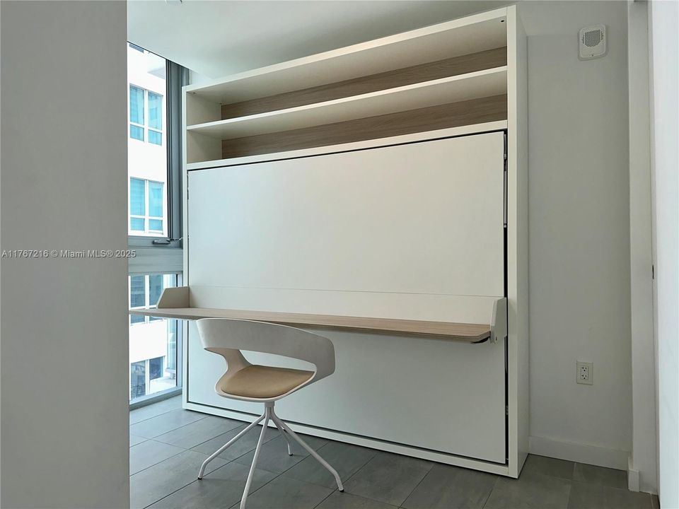 Vendido Recientemente: $379,000 (0 camas, 1 baños, 386 Pies cuadrados)