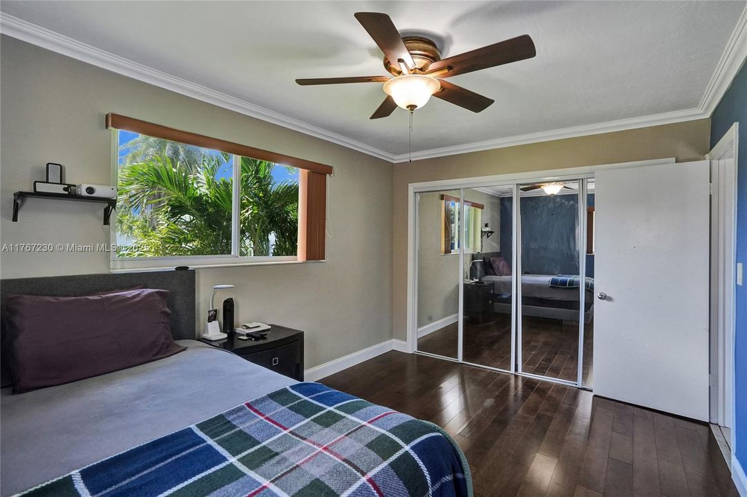 Recently Sold: $515,000 (3 beds, 2 baths, 1429 Square Feet)