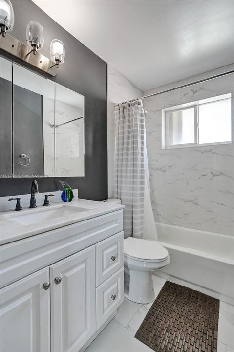 Recently Sold: $515,000 (3 beds, 2 baths, 1429 Square Feet)