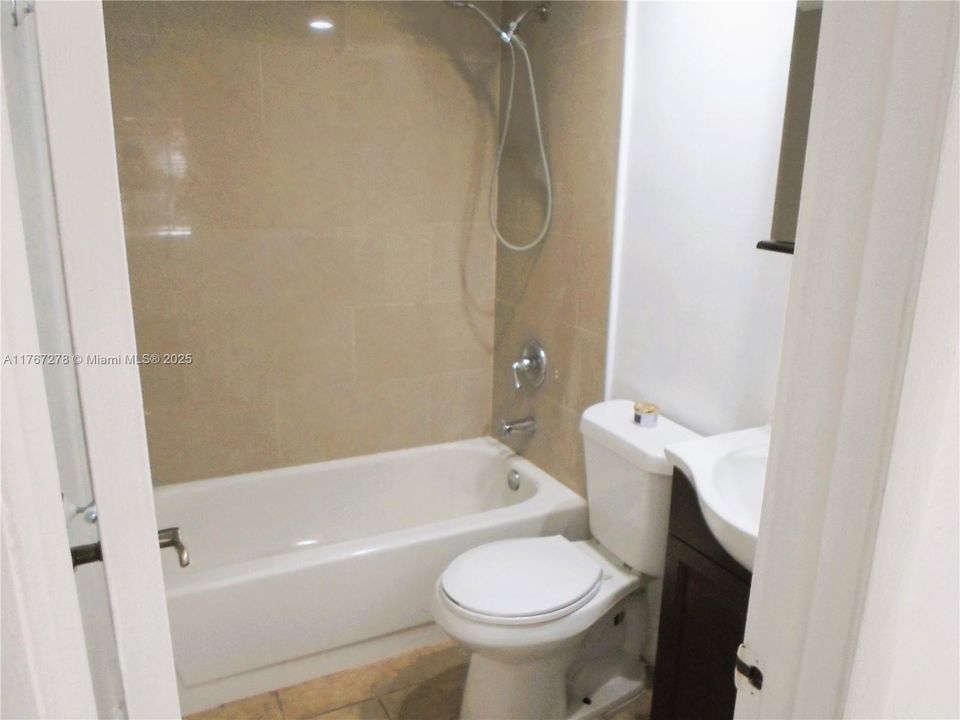 2nd bathroom