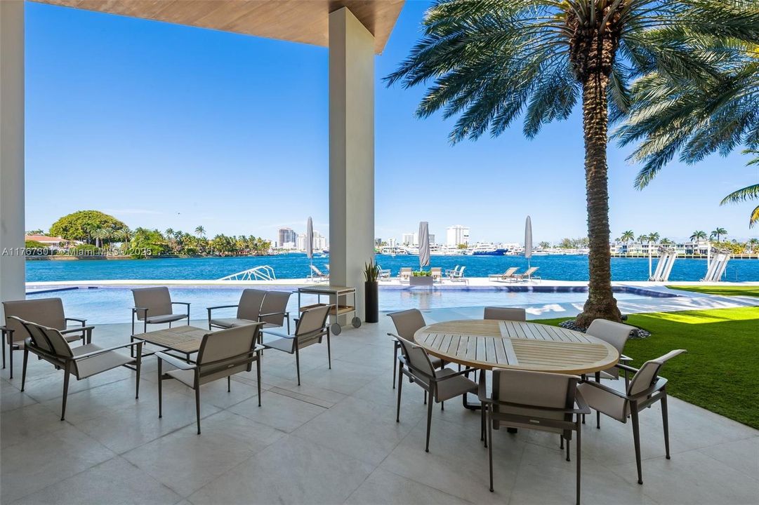 For Sale: $45,000,000 (6 beds, 8 baths, 11714 Square Feet)