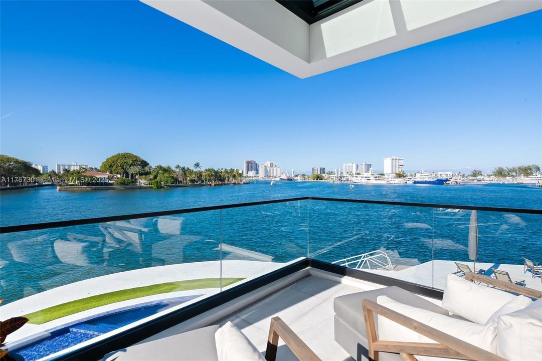 For Sale: $45,000,000 (6 beds, 8 baths, 11714 Square Feet)