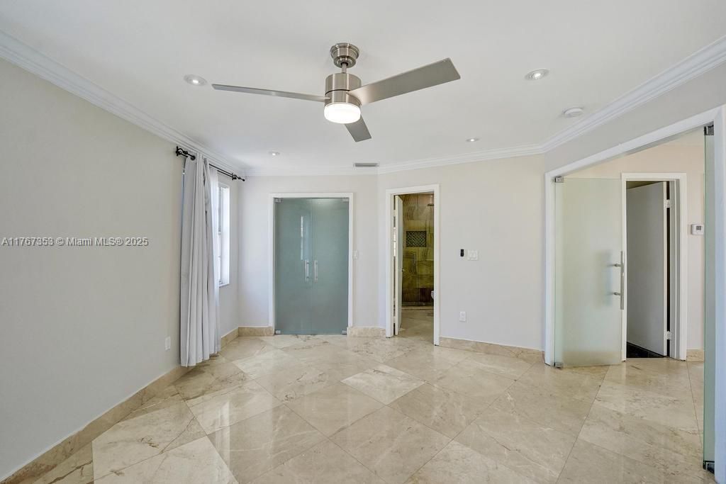 Vendido Recientemente: $500,000 (3 camas, 2 baños, 1569 Pies cuadrados)