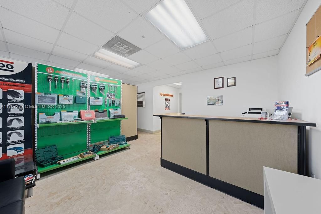 Недавно продано: $2,310,000 (0 спален, 0 ванн, 0 Квадратных фут)