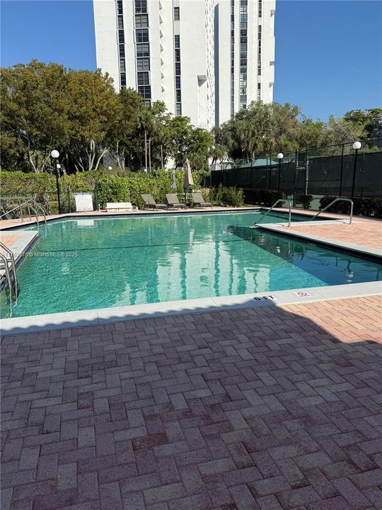 En Venta: $794,900 (2 camas, 2 baños, 1542 Pies cuadrados)