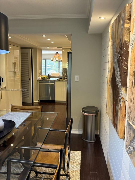 En Venta: $794,900 (2 camas, 2 baños, 1542 Pies cuadrados)