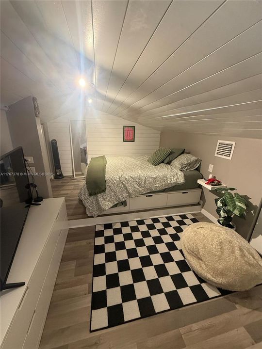 En Venta: $794,900 (2 camas, 2 baños, 1542 Pies cuadrados)