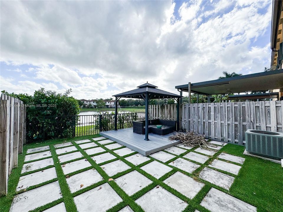 Recently Rented: $2,650 (3 beds, 2 baths, 1628 Square Feet)