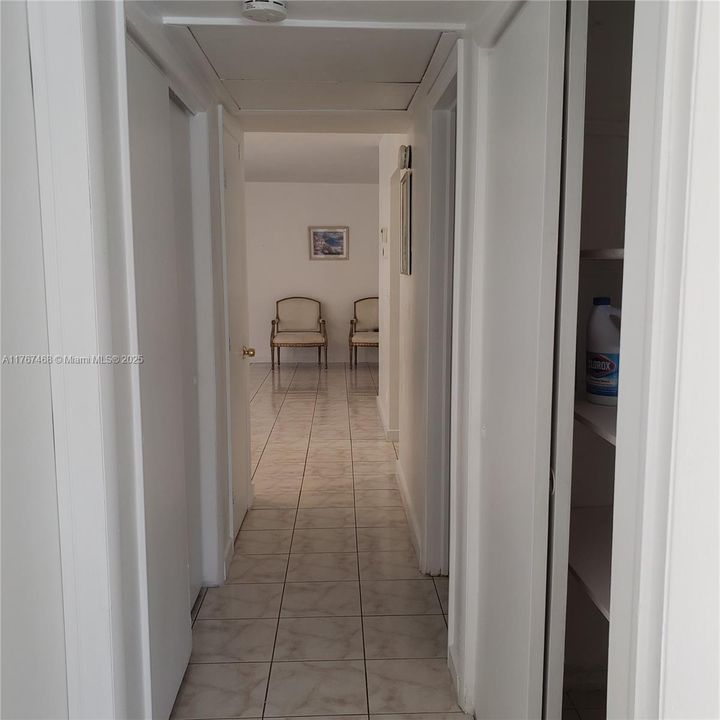 最近租的: $2,150 (2 贝兹, 2 浴室, 1040 平方英尺)