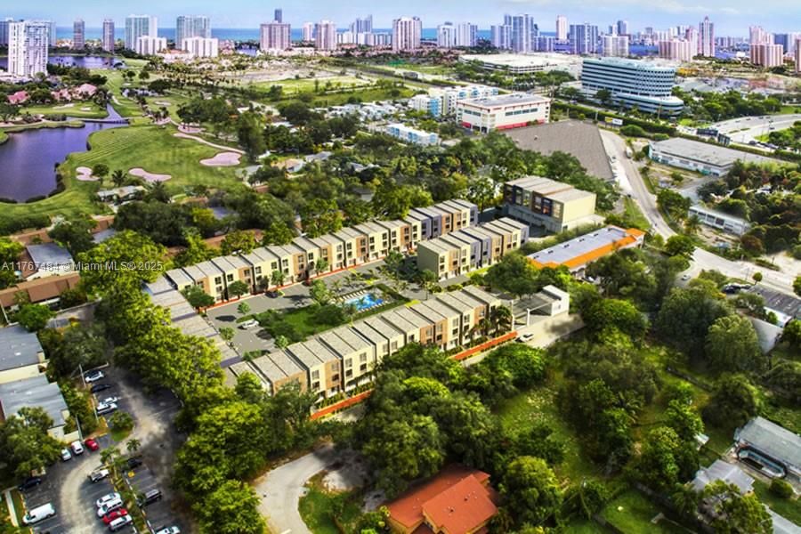 For Sale: $464,000 (2 beds, 2 baths, 1392 Square Feet)