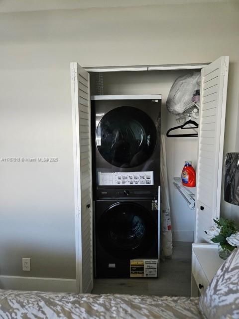 Недавно продано: $294,900 (2 спален, 1 ванн, 950 Квадратных фут)