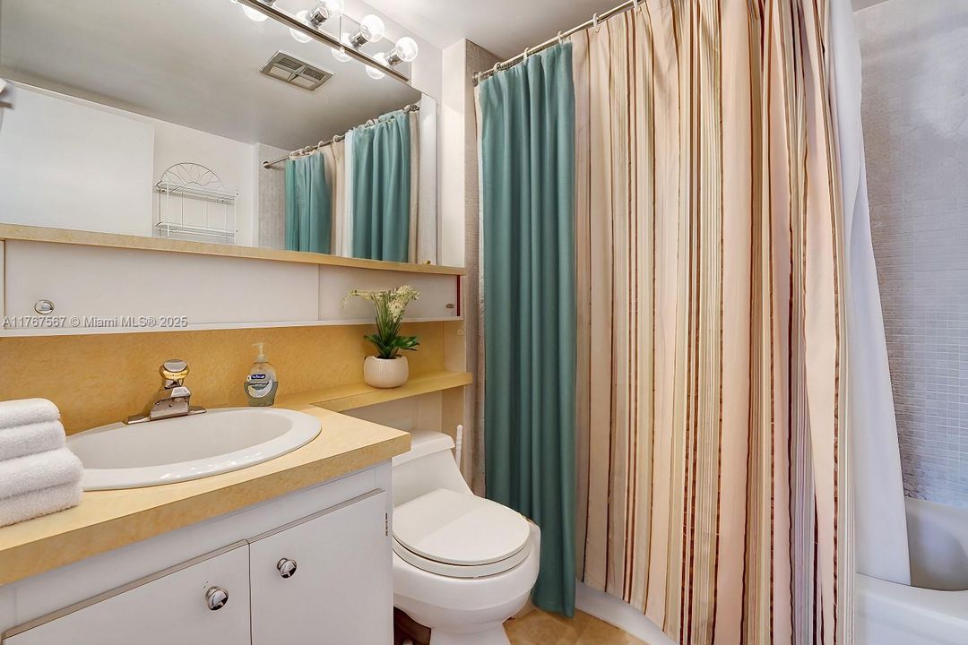 Second Bath Virtually Staged