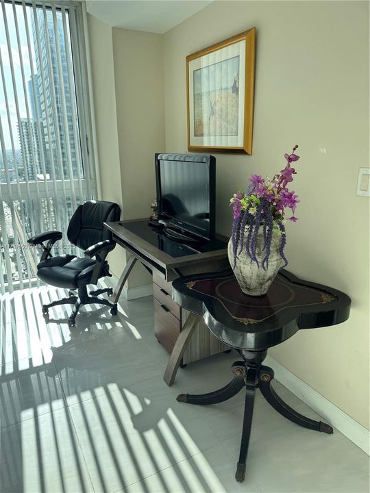 Recently Rented: $3,600 (2 beds, 2 baths, 1105 Square Feet)