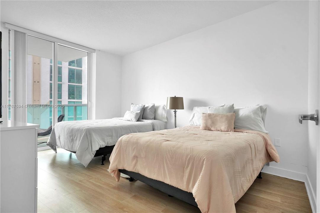 En Venta: $859,000 (3 camas, 2 baños, 1458 Pies cuadrados)