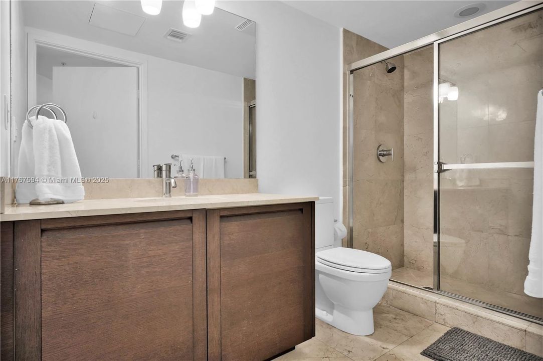 En Venta: $859,000 (3 camas, 2 baños, 1458 Pies cuadrados)