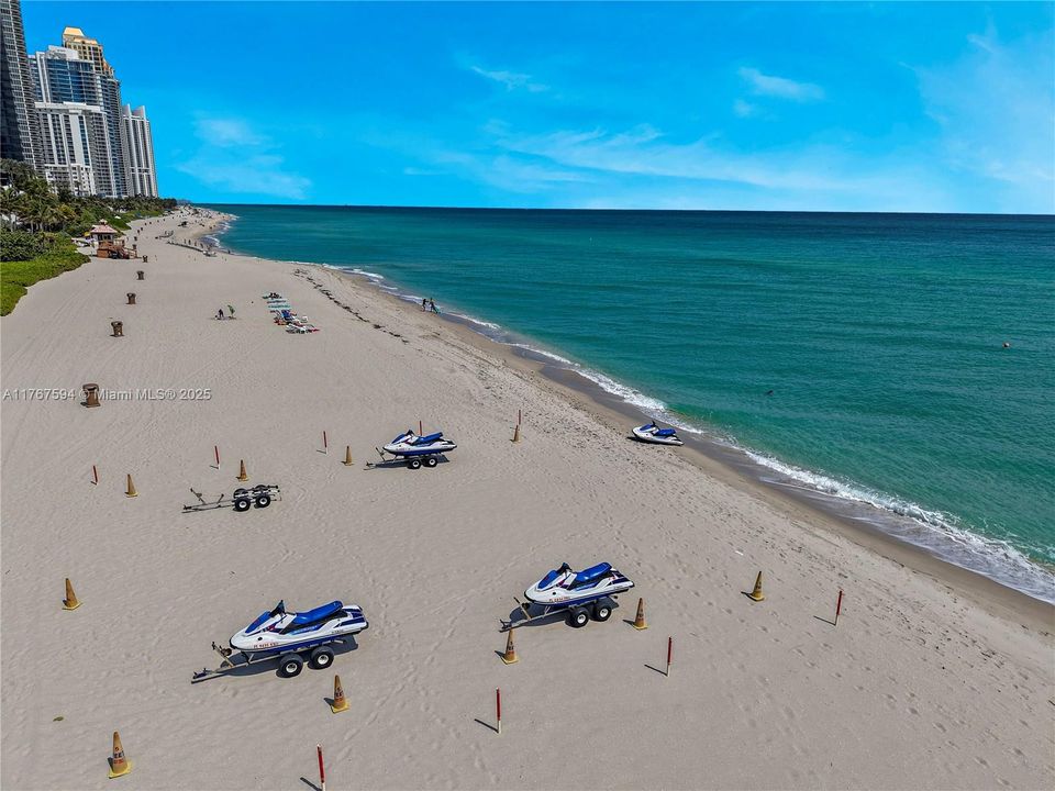 En Venta: $859,000 (3 camas, 2 baños, 1458 Pies cuadrados)