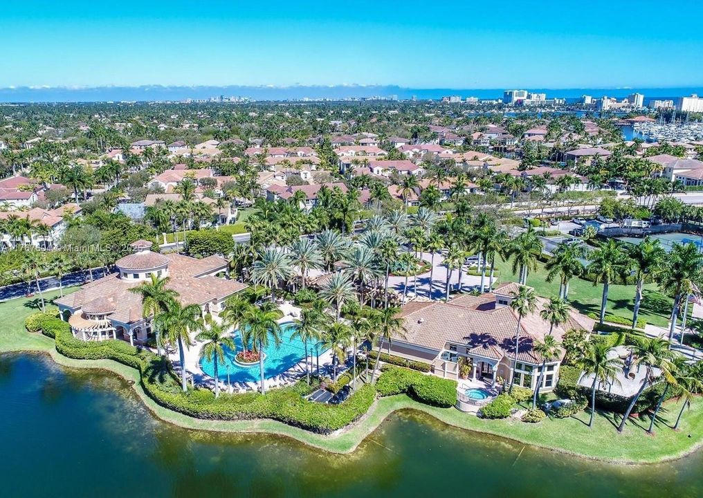 最近租的: $5,700 (3 贝兹, 4 浴室, 2544 平方英尺)