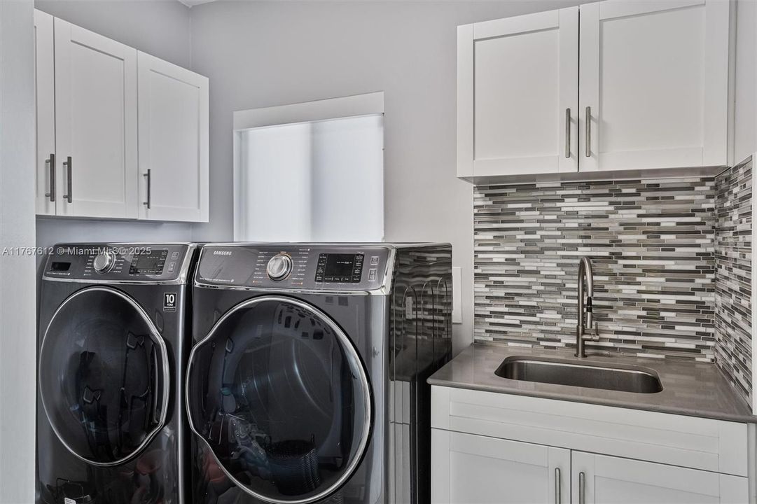 待售: $2,699,999 (7 贝兹, 5 浴室, 0 平方英尺)