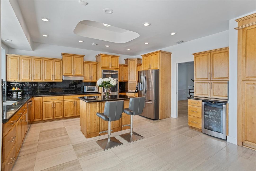 待售: $2,699,999 (7 贝兹, 5 浴室, 0 平方英尺)