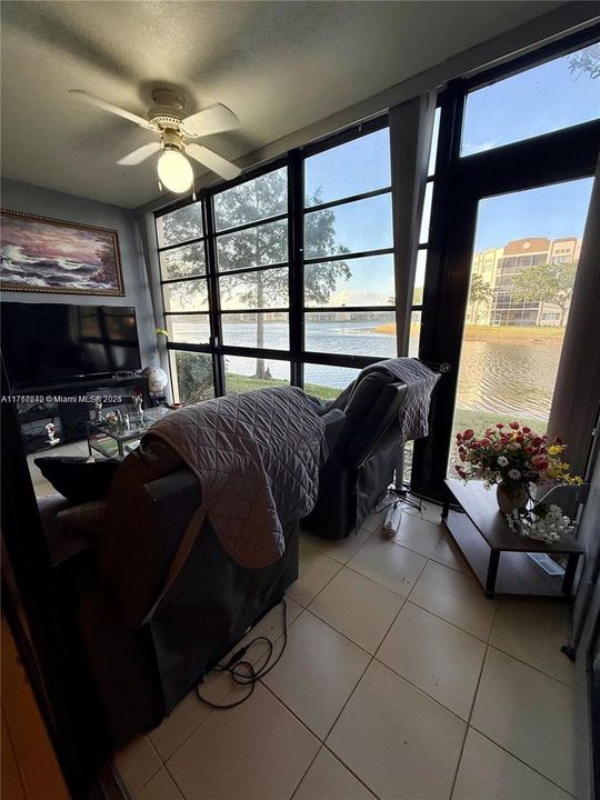 Recently Sold: $175,000 (2 beds, 2 baths, 1010 Square Feet)