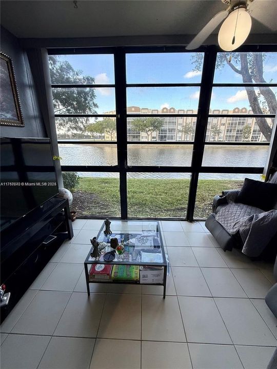 Recently Sold: $175,000 (2 beds, 2 baths, 1010 Square Feet)