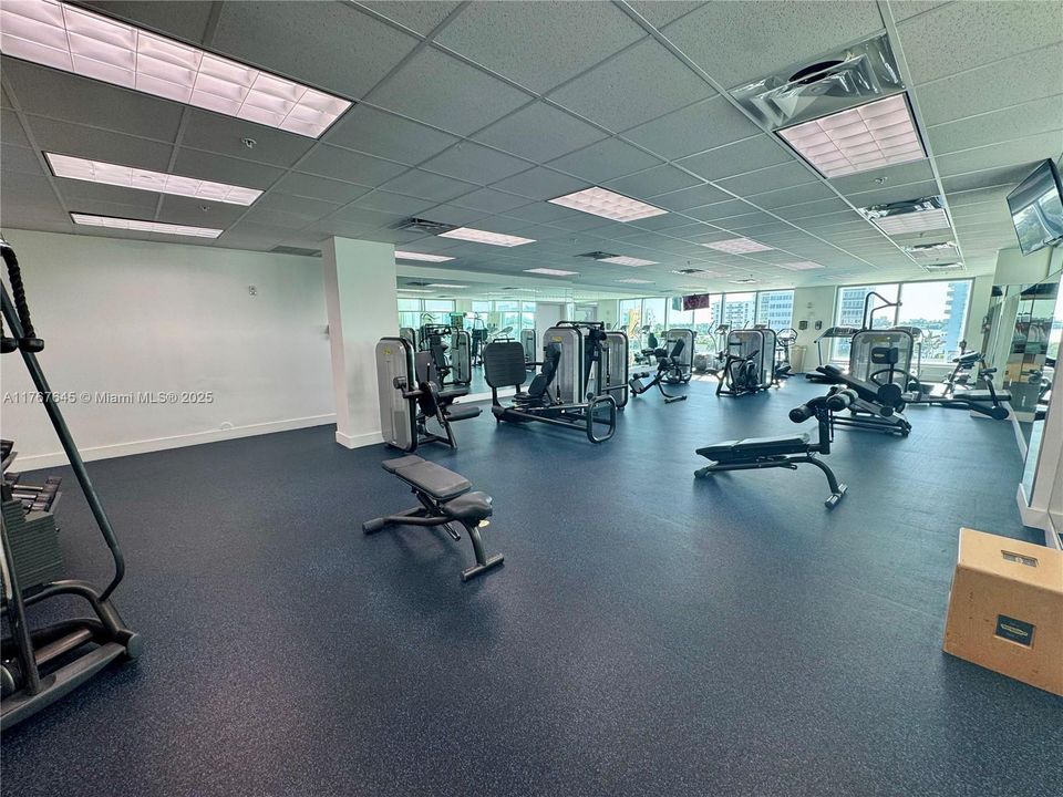 待售: $850,000 (3 贝兹, 3 浴室, 1358 平方英尺)