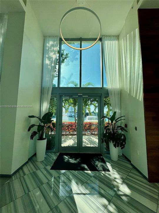 待售: $850,000 (3 贝兹, 3 浴室, 1358 平方英尺)